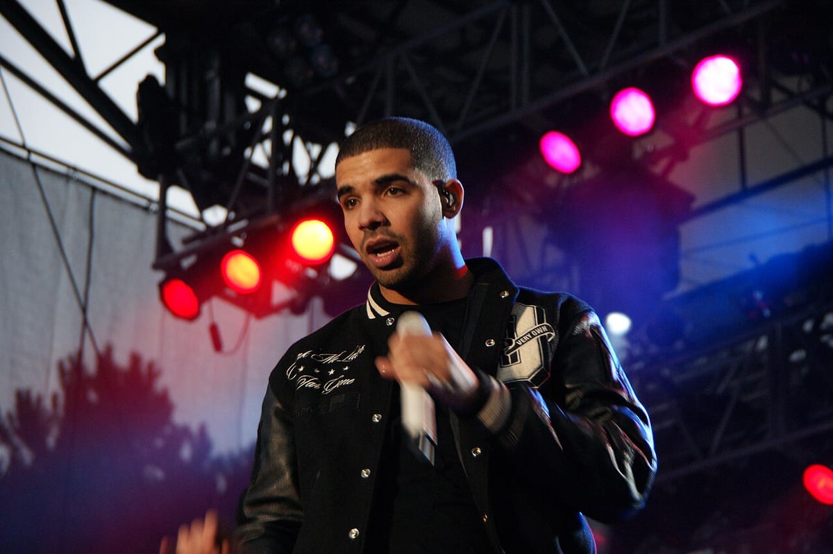 Drake — Flickr 4972204415 by musicisentropy (Flickr) — CC-BY-SA via wikimedia